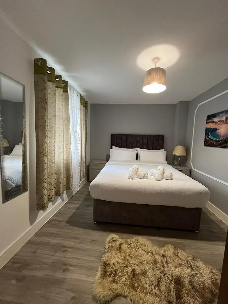 Dream Flat Apartment Dundry
